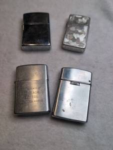 lot 5007 image: Lot of 4 Lighters Zippo Stormlite Sarome