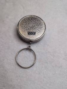 lot 5503 image: Cole Retractable Keychain with Reel Mechanism
