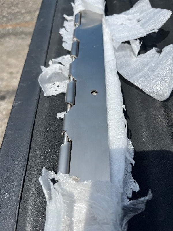 lot 326 image: Heavy Duty 180 degree Steel Piano Hinge 5 x 1 - 2 open