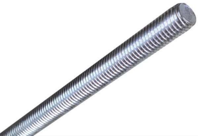 lot 408 image: Bundle of 4, 5 Long all-thread Pieces - Commercial Quality Great for any use