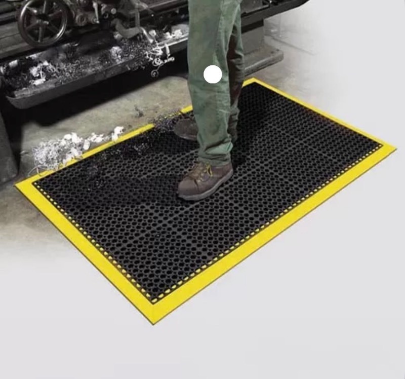 lot 40 image: Safety TruTread Perforated Fatigue Mat 4-Sided 40 x 52 Retails $151