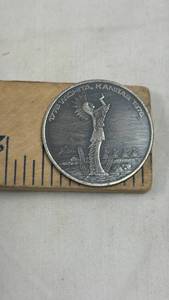 lot 42 image: American Revolution Bicentennial Medallion Wichita Kansas 1776-1976
