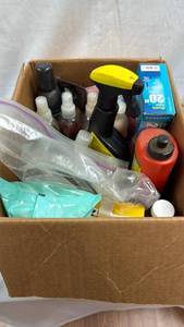lot 157 image: Mixed Lot of Household Goods