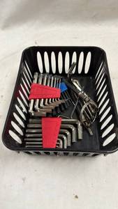 lot 188 image: Hex Allen Wrench Sets with Storage Basket