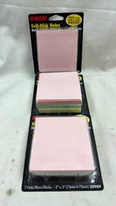 lot 200 image: Z-Notes Self-Stick Notes 300 Sheet Value Pack 3 x 3 20989 - 3 Packs