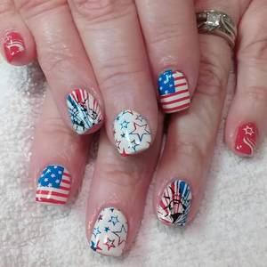 lot 10068 image: 24Pcs Independence Day Nails 4th of July Press on Nails Square Short Fake Nails Statue of Liberty Design Patriotic Glue on Nails American Flag Acrylic False Nails Star Artificial Stick on Nails Kit