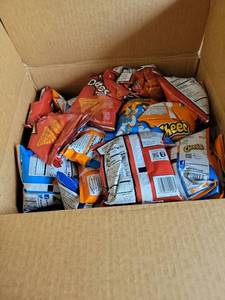 lot 19217 image: 40 Ct Doritos Cheetos Snack Variety Pack Mixed Flavors