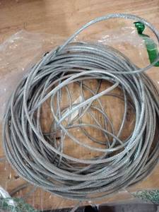 lot 1832 image: Long metal leash wire for animals etc