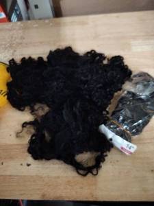 lot 2152 image: Black curly hair extensions for women
