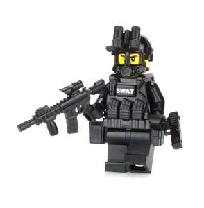 lot 6491 image: Battle Brick 1.6 Inches Tall Collectible Police SWAT Tactical Assault Officer Custom Minifigure  Accessories Made in the USA  Genuine Military Minifig  Great Gift for Ages 10 to Adult AFOL
