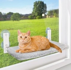 lot 11348 image: Pupagree Foldable Cat Perch