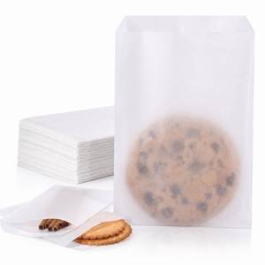 lot 12217 image: Quotidian White Glassine Paper Bags 4 x 6 (10 x 15.2cm), Pack of 100 Semi-Transparent Wax-Free Paper Treat Bags, Cookie Sleeves for Bakery, Party Favors, Handmade Soap, Seeds, Small Gifts