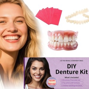 lot 4446 image: Dental Model Denture Teeth Display Educational Teaching Set