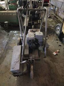 lot 4518 image: Flat Roof Cutter