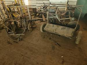 lot 4611 image: Set of 3 Metal Carts