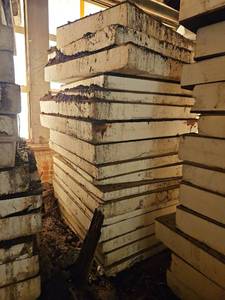 lot 4616 image: White Flat Panels Insulation Lot