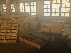 lot 4625 image: Lot of Ceiling Tiles and Foam Insulation Boards
