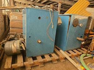 lot 4662 image: Burnham Boiler Systems