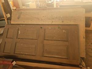 lot 14041 image: Warnock Hersey Eagle Doors