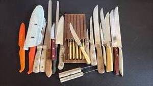 lot 2018 image: Kitchen Knives Vintage and Modern-Chicago Cutlery, Rachel Ray, Sheffield, Tramontina and Ekco Forge.