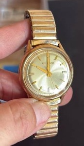lot 2025 image: Mens Vintage 1967 TUNING FORK Watch BULOVA ACCUTRON