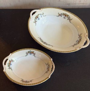 lot 2059 image: (2) Vintage Noritake Oval Serving Dishes