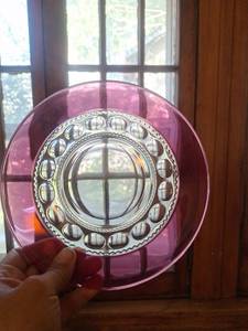 lot 3010 image: Tiffin Luncheon Plates - Set of 6
