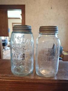 lot 3058 image: Mason Patent Nov 30 1858 Glass Jars Metal Lid, 2 count