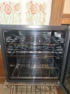 Insignia 14-Bottle Stainless Steel Wine Cooler NS-WC14SS9