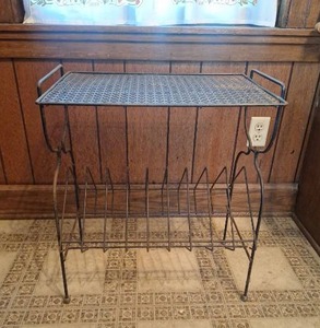 lot 4024 image: Metal Magazine Rack with Perforated Top and Wire Shelf