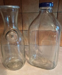lot 4033 image: Vintage Milk Bottles