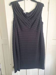 lot 5052 image: London Times Womens Sleeveless Dress Size 22W Black
