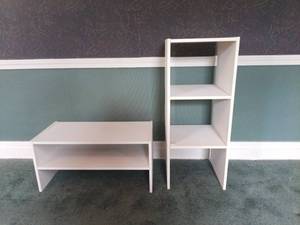 lot 5205 image: White Shelving Unit Lot 2 Pieces Storage Shelves
