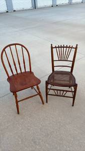 lot 151 image: Pair of Wood Side Chairs - Windsor Spindle Back and Cane Seat Parlor Chair