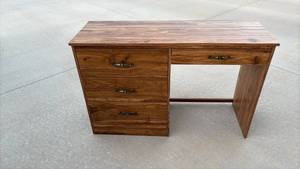 lot 156 image: Wood Grain 4-Drawer Writing Desk