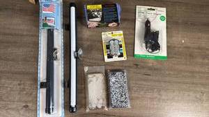 lot 182 image: Mixed Auto & Mobile Accessories Bundle
