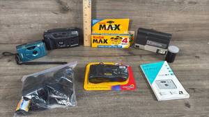 lot 193 image: Film Camera Collection Lot with Accessories