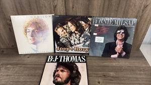 lot 215 image: Lot of 4 Vinyl Records&nbsp