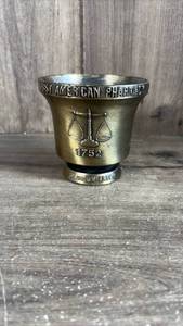 lot 222 image: First American Pharmacy 1752 Brass Mortar Secundum Artem Collectible