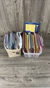 lot 261 image: Greeting Cards Collection Large Lot Assorted Designs