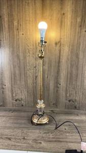 lot 268 image: Table Lamp