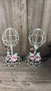 lot 270 image: Set of 2 Decorative Rope Topiary with Pink Flowers Green Leaves-Metal