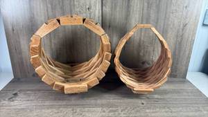 lot 331 image: Wood Basket Forms Pair Round Woven Construction 2-Piece Set