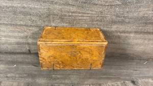 lot 358 image: Kevcor Co Wooden Storage Trunk Box