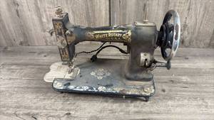 lot 389 image: White Rotary Sewing Machine Head Made in U.S.A.