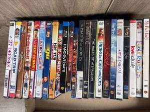 lot 427 image: DVD &amp Blu-ray Movie Collection Lot&nbsp