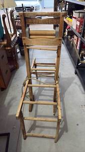 lot 435 image: Clothes Wringer with Rollers, Marked Patented NOV 19 1901
