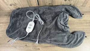 lot 446 image: Sunbeam Heating and Massage Pad with Controller