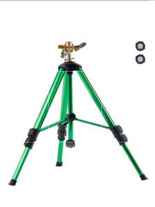 lot 19992 image: VEVOR Impact Sprinkler on Tripod Base, Heavy Duty Tripod Sprinklers with Brass Head & 34 Connector, 360 Degree Large Area Coverage Irrigation Sprinkler, Adjustable Heights Sprinkler for Yard Green - Retail $0