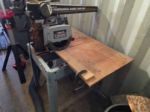 lot 108 image: Delta 33-830 10 Professional Radial Arm Saw with Table